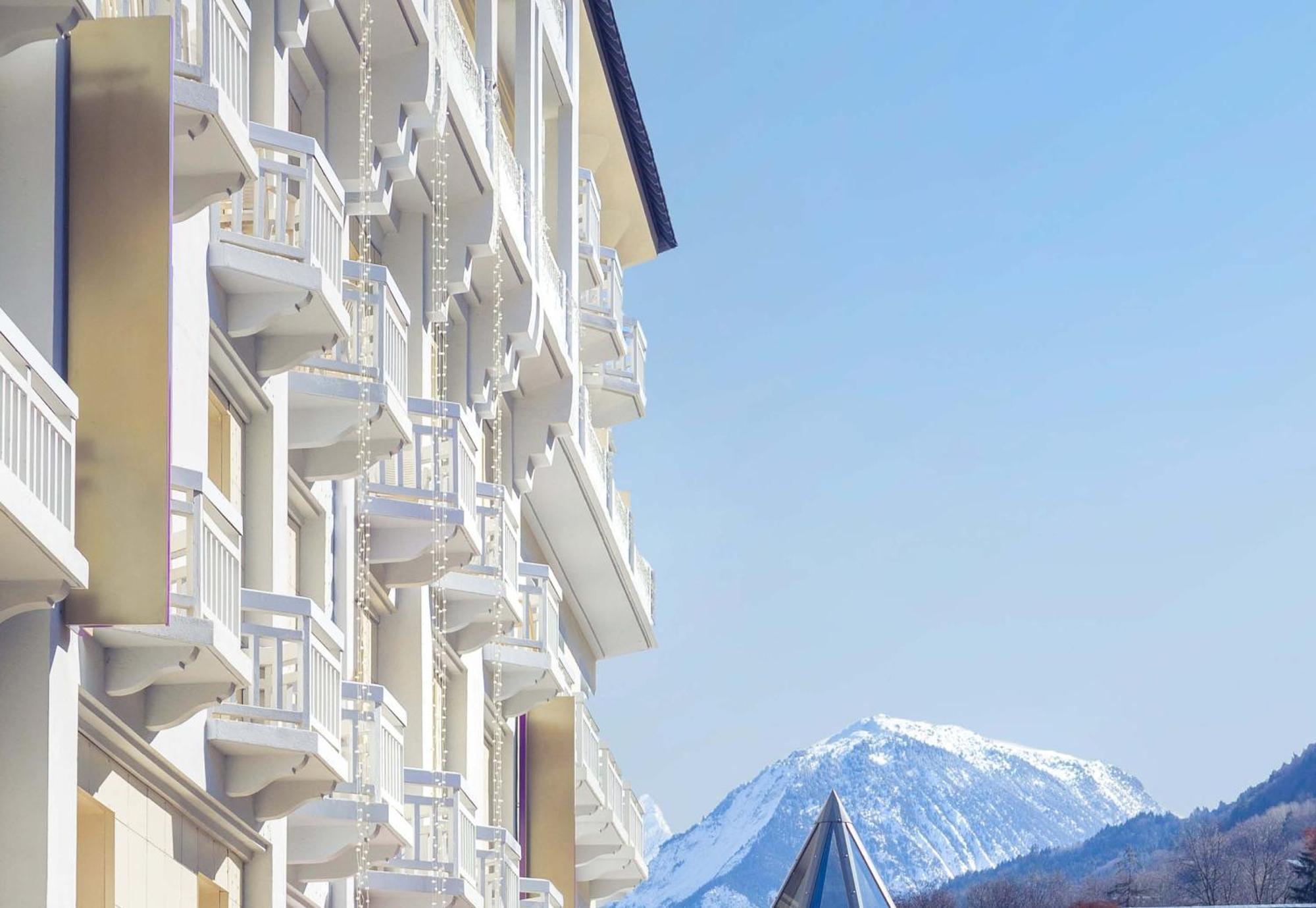 Mercure Les Bains Grand Des Thermes Hotel 4*